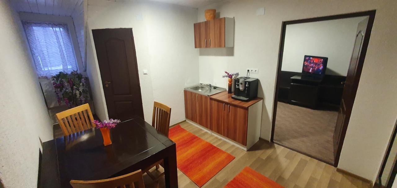 오도르헤이우세쿠이에스크 Apartman House 아파트 외부 사진